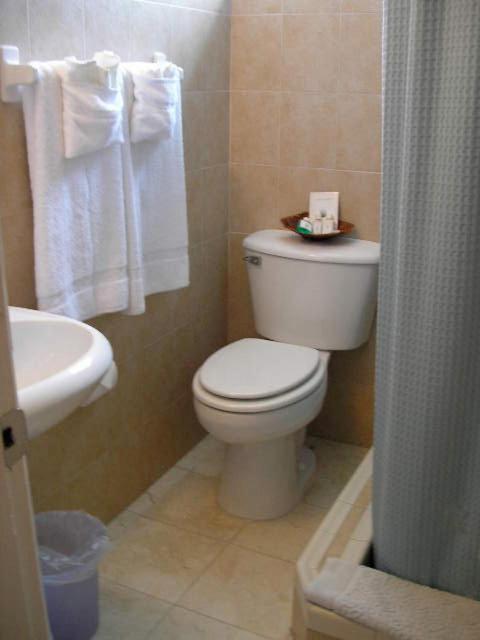 Oceana Hostal Playero San Juan Rum bild